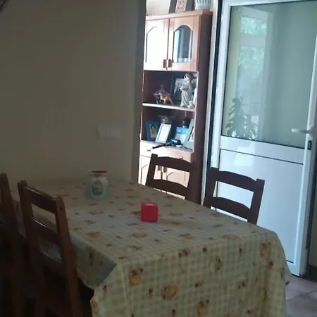House With Garden In Marinha Da Mendiga Casa vacanze *